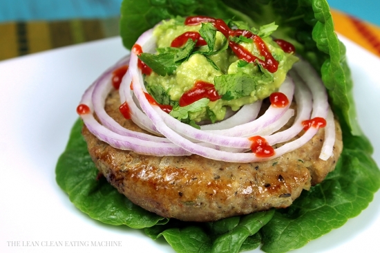 http://theleancleaneatingmachine.com/wp-content/uploads/2014/01/ultra-juicy-turkey-burgers-550x366.jpg