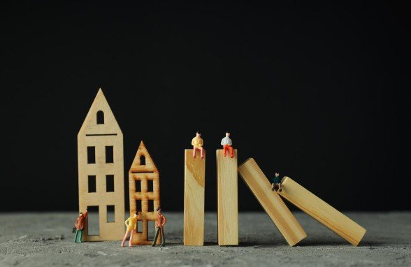 Challenges of Living in a Number 7 House