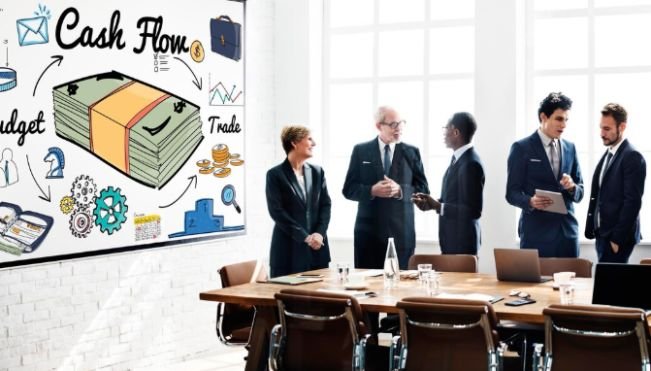 How Finance Compensation Actually Works