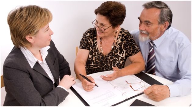 Facilitate Clear Family Conversations To Reduce Conflict