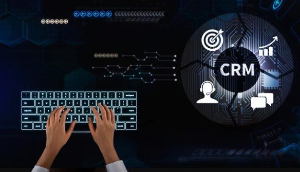 Combining CRM with performance tracking that is technically sound