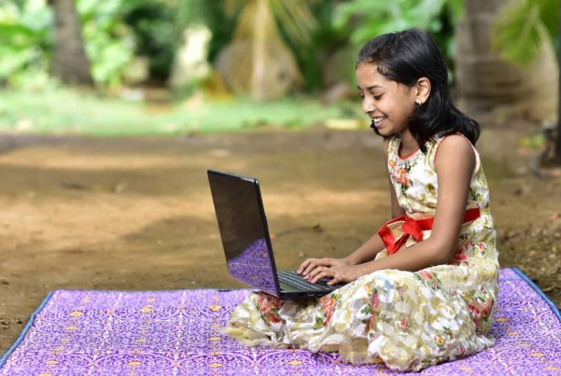How does virtual learning expand access for students in rural or underserved areas?