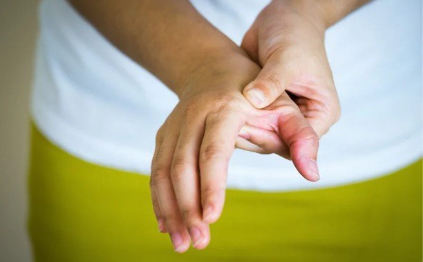 Immediate Physical Interventions for Joint Pain