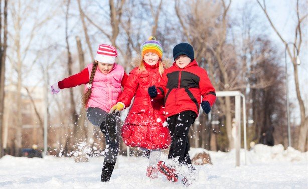 The Snowy Activities Everyone Should Experience